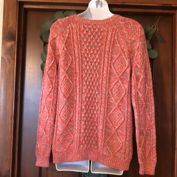 Gap Cable Knit Sweater - Picture 7 of 11